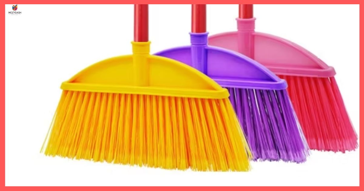  Broomstick