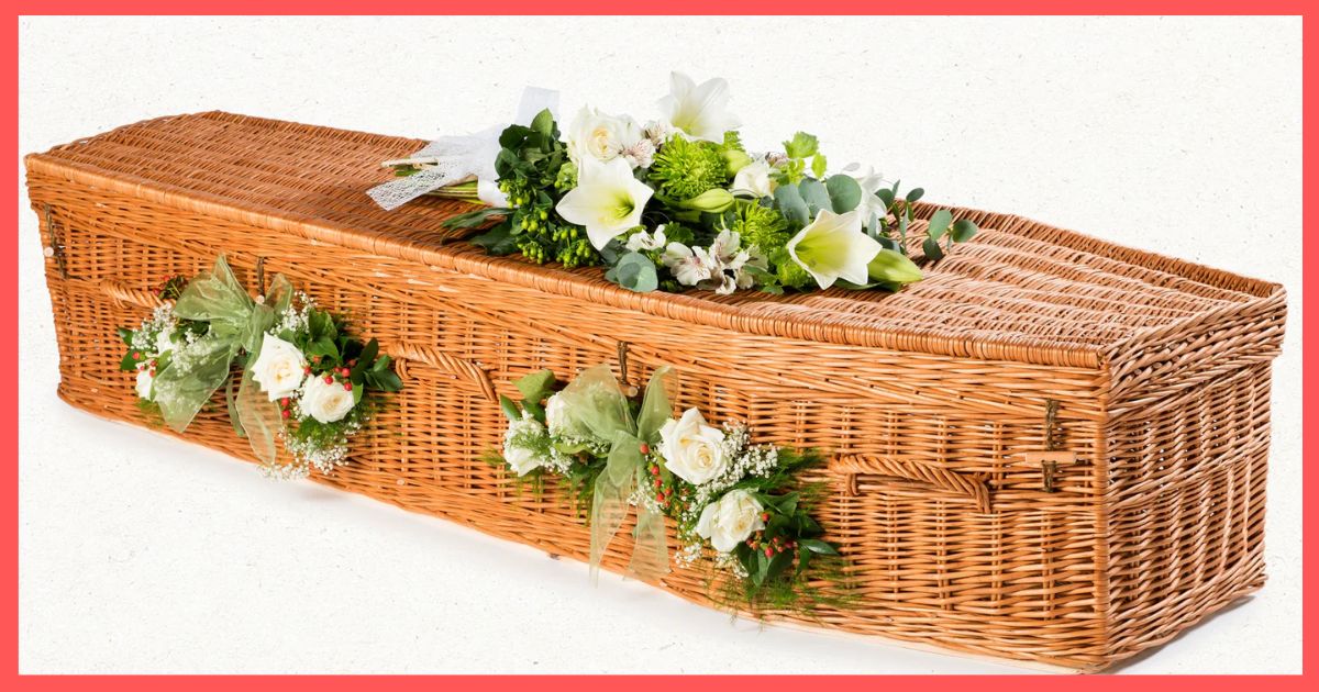  Full-Size Coffin